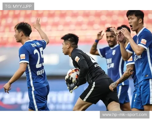 武汉三镇前场快速回做形成多点威胁